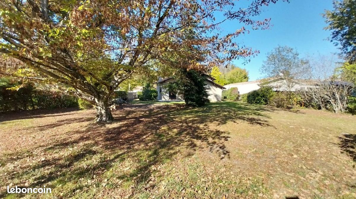Maison 5 pièces 125 m² · à Fargues-Saint-Hilaire · 124,9 m² · 1 400 €/mois