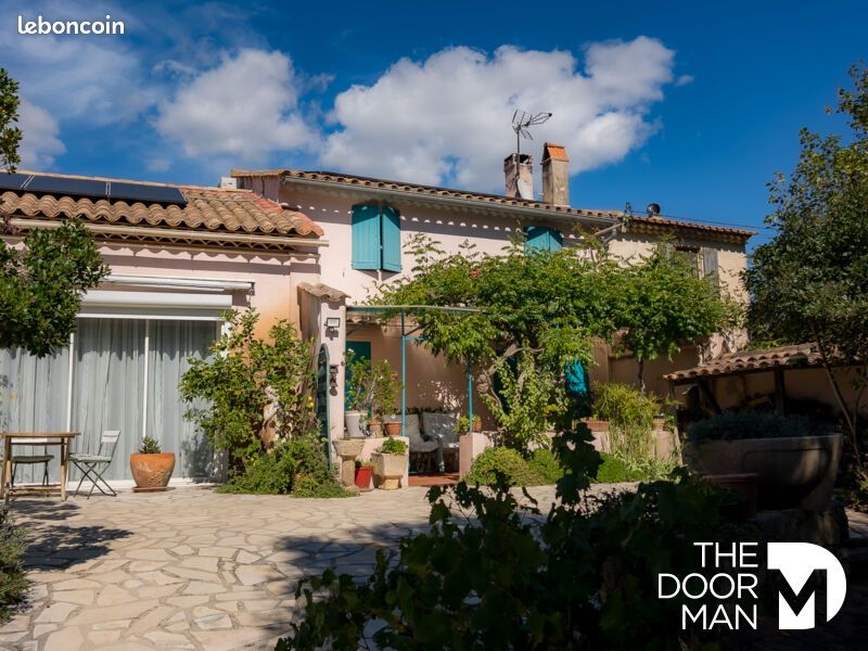 Maison 4 pièces 113 m² · à La Seyne-sur-Mer · 113 m² · 690 000 €