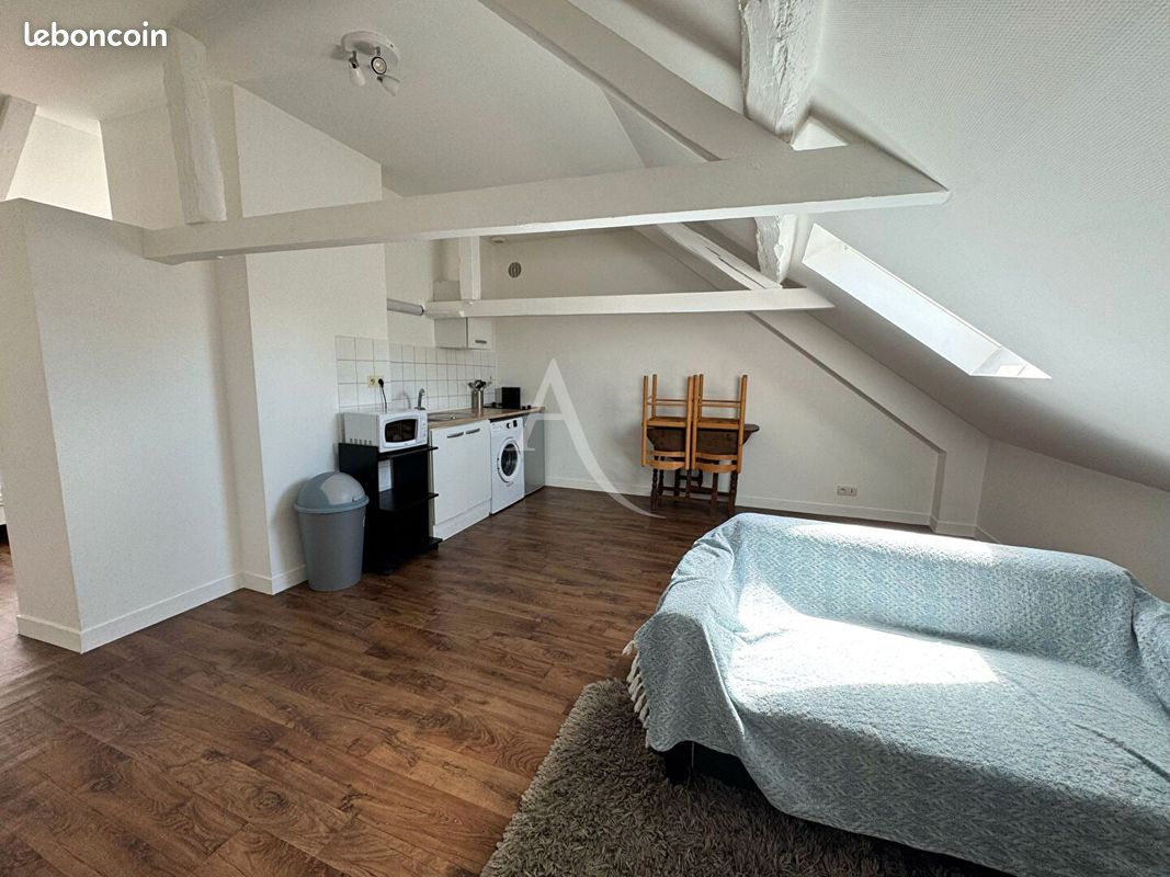 Appartement 1 pièce 37 m² · à Laval · 37 m² · 475 €/mois