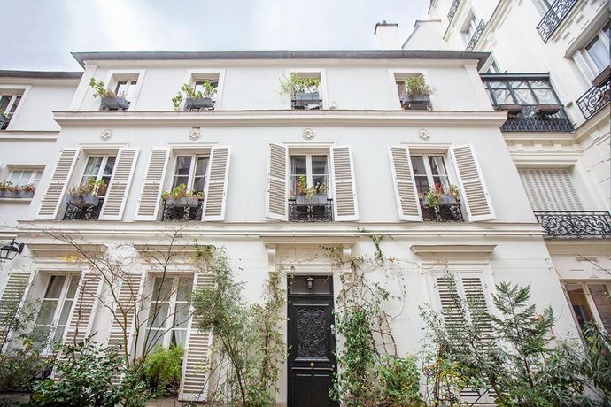 Maison 6 pièce(s) 149 m²à vendre Paris-8e-arrondissement