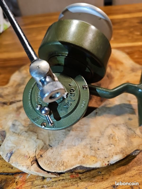 Crack 300 Fishing Spinning Reel Rare Works Made In France Works 157494892295