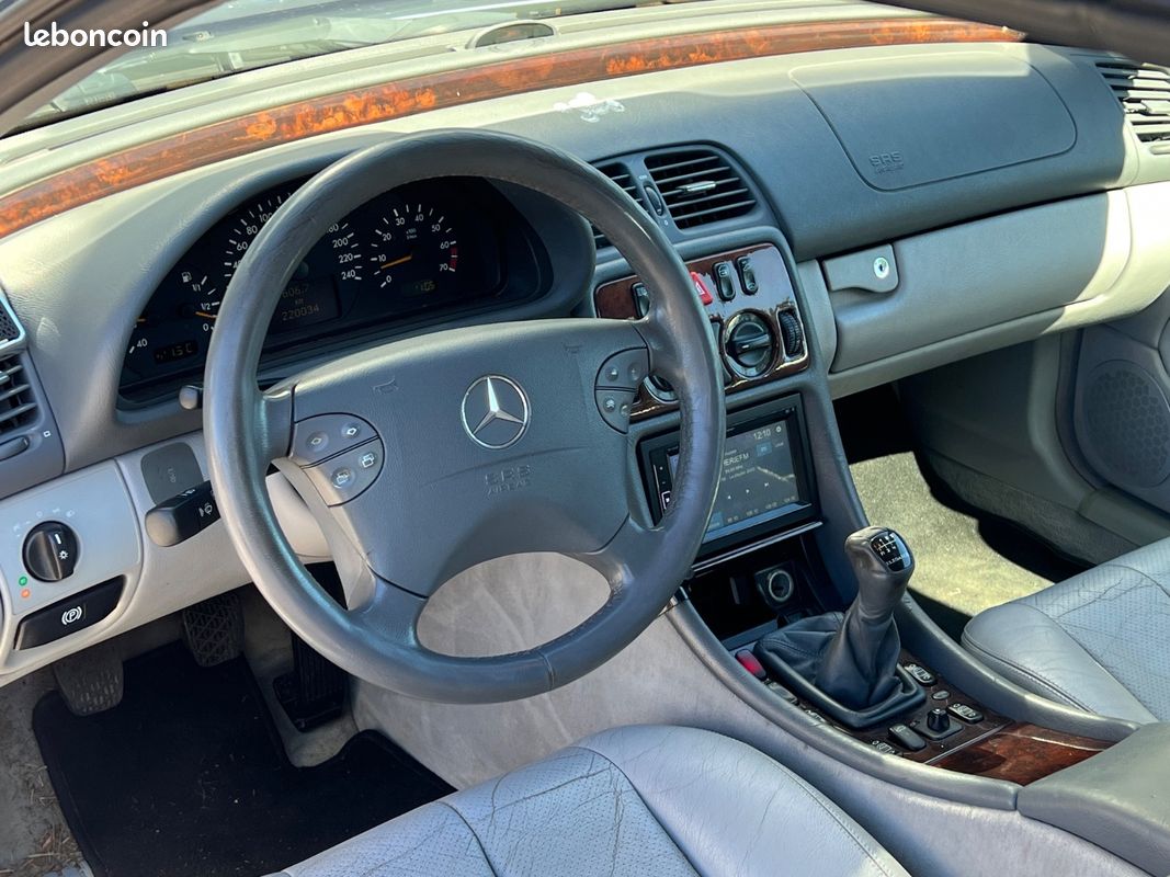 Mercedes CLK CABRIOLET 200 2.0 136 ch / Finition Elegance (image 19)