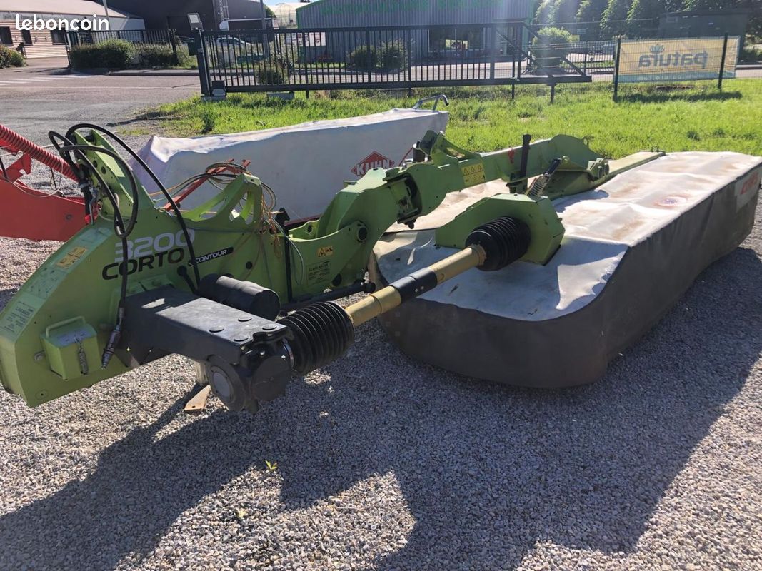 Claas CORTO 3200 CONTOUR FAUCHEUSE (image 8)