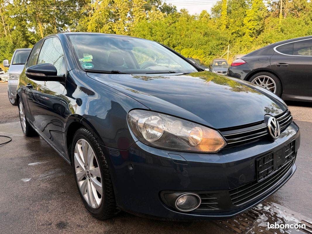 Volkswagen GOLF 6 VI 1.4 TSI 122CH TEAM DSG7 3P, Coupé 7cv, 5 portes, mise en circulation le 27-09-2011 (image 6)