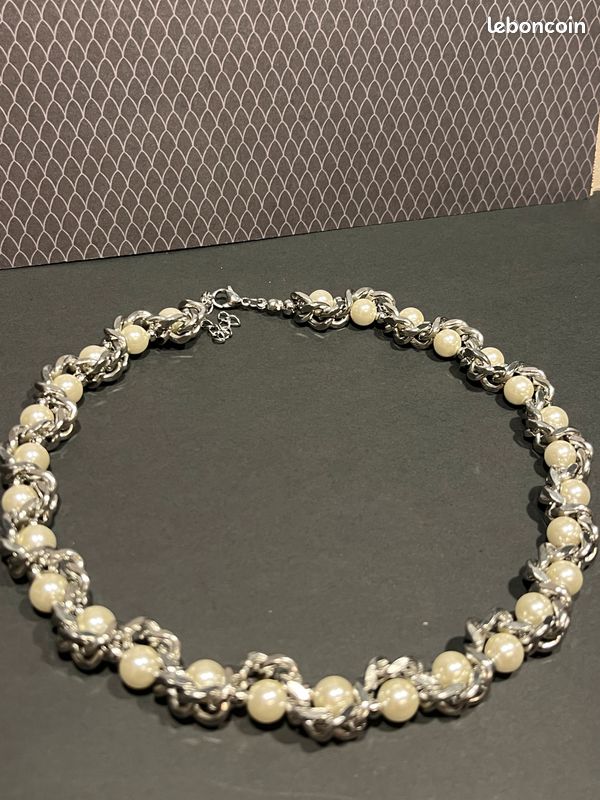Collier Fantaisie Vintage à Grosses Mailles Avec Perle - Métal Argenté - Occasion