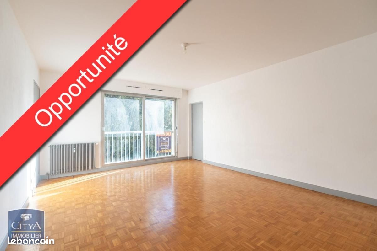 Appartement 3 pièces 81 m² · à Bourg-en-Bresse · 81 m² · 129 000 €
