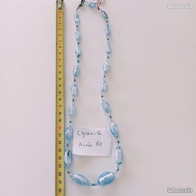 Collier Vintage Années 80 Avec Pendentif Rosace Or Et Perle Turquoise - Occasion En Très Bon état