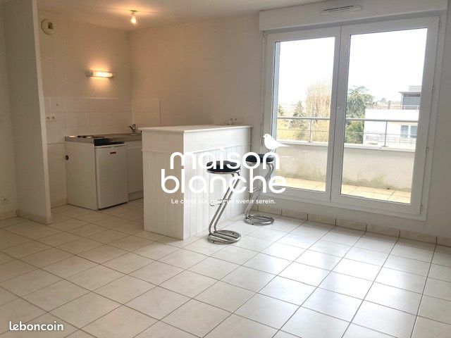 Appartement 2 pièces 37 m² · à Tours · 37 m² · 605 €