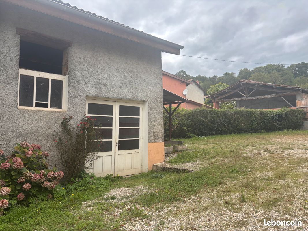 Maison 5 pièces 100 m² · à Bourg-Saint-Christophe · 100 m² · 170 000 €