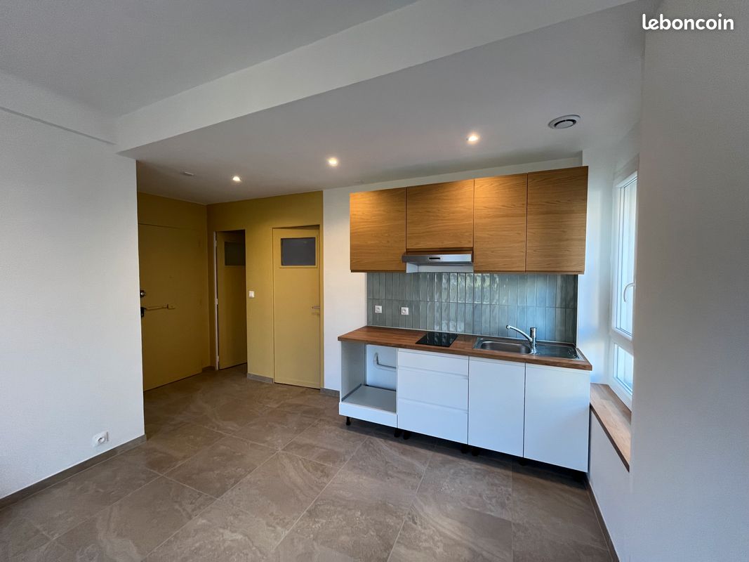 Appartement 2 pièces 40 m² · à Toulon · 40 m² · 720 €/mois