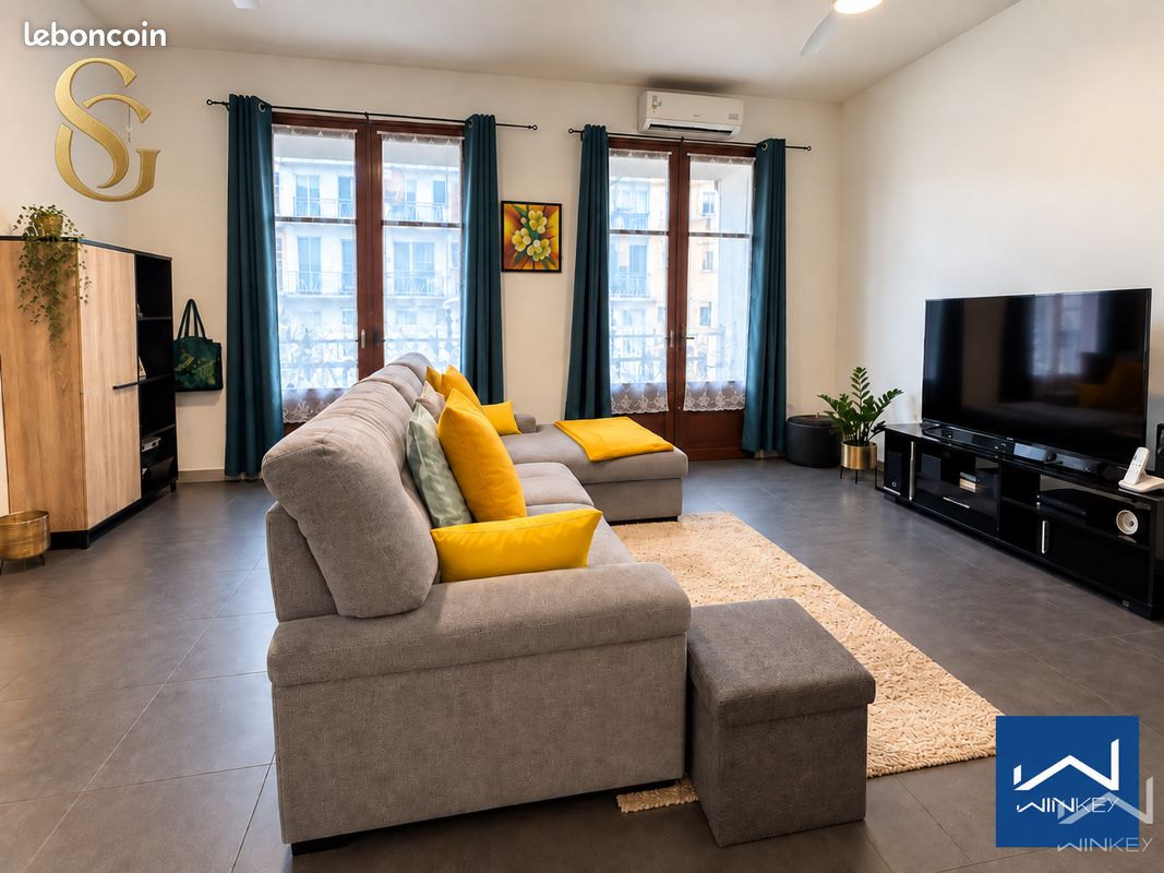 Maison 5 pièces 131 m² · à Saint-Denis · 131 m² · 450 000 €