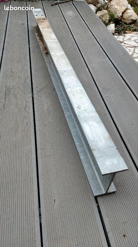 Poutre métallique (image 1)