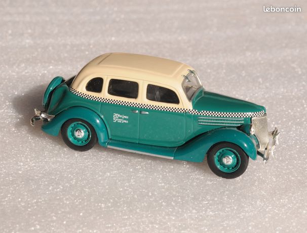 Dinky Toys 29A – Packard Limousine Or – 1/43 – Bon état – Zamac