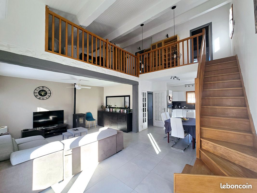Maison 5 pièces 112 m² · à Saint-André · 112 m² · 355 000 €