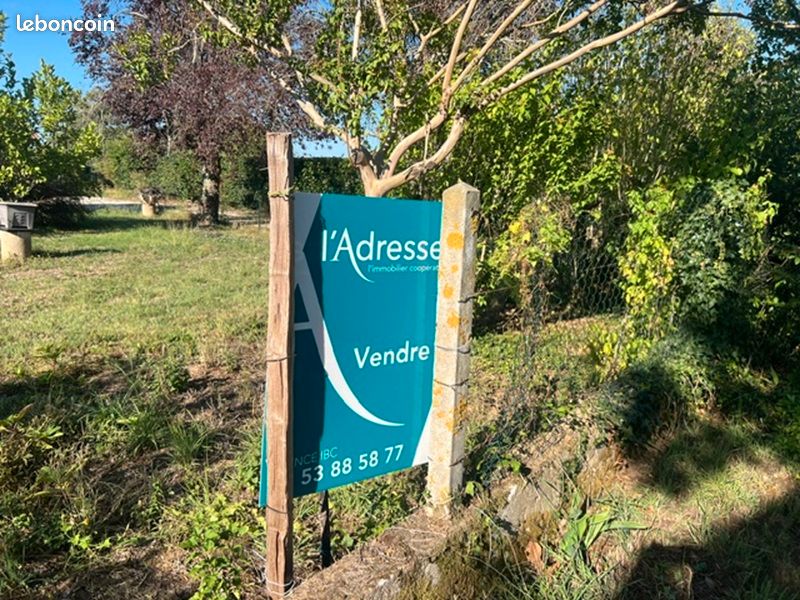 Terrain 568 m² · à Aiguillon · 568 m² · 25 560 €