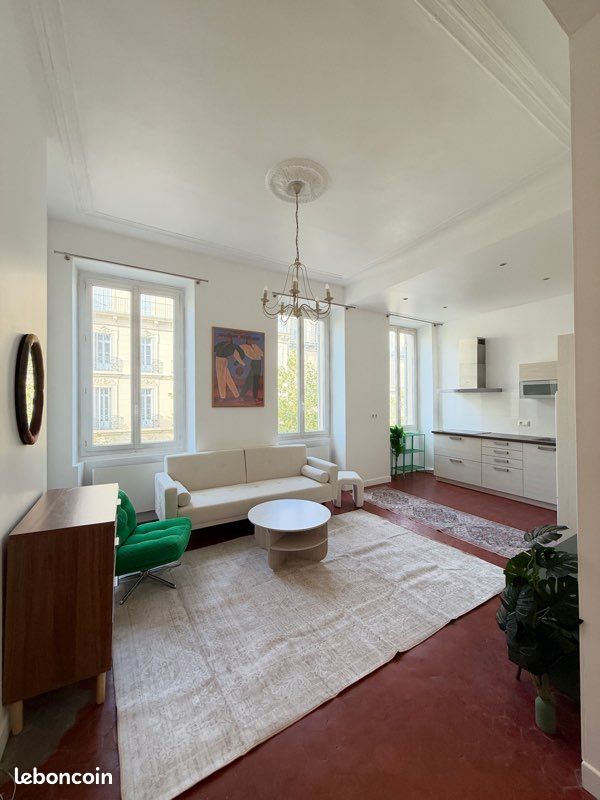 Appartement 2 pièces 54 m² · à Marseille · 54 m² · 1 090 €/mois