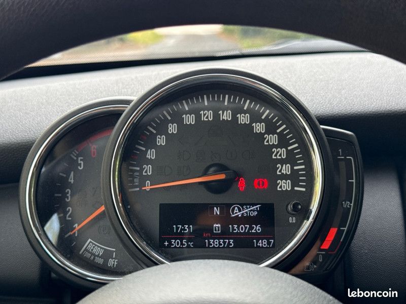 Mini MINI ONE D 95CH BUSINESS / 2018 / SIEGES CHAUFF / CLIM / GARANTIE (image 25)