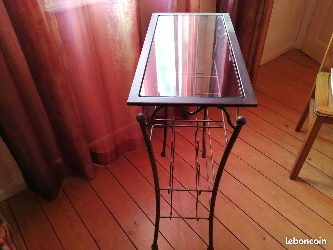 Desserte porte bouteilles (8) et verres en métal cuivré (image 3)