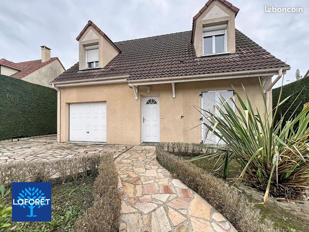 Maison 5 pièces 105 m² · à Ormoy · 105 m² · 315 000 €