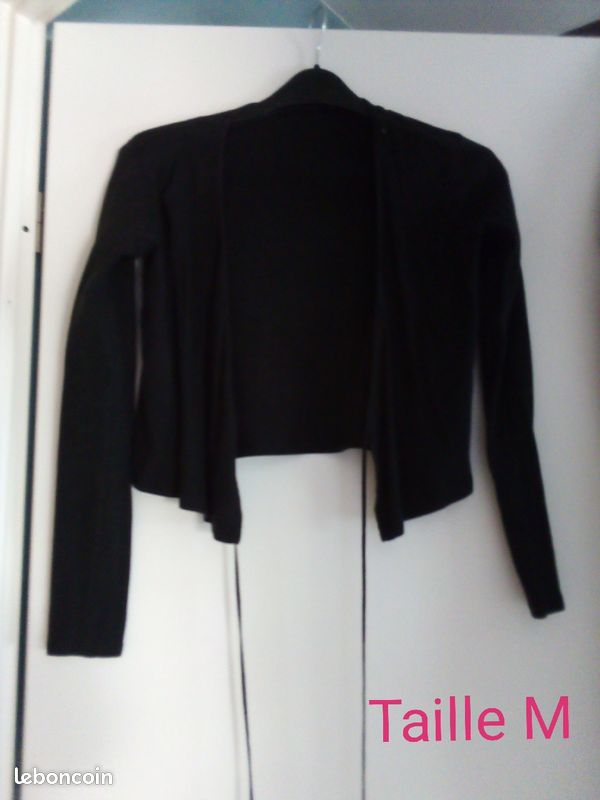 Vêtements femme (image 1)