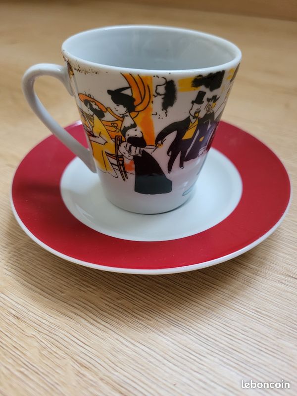 4 Tasses à Café Maxim's Paris Avec Soucoupes - Décor Sem - Porcelaine