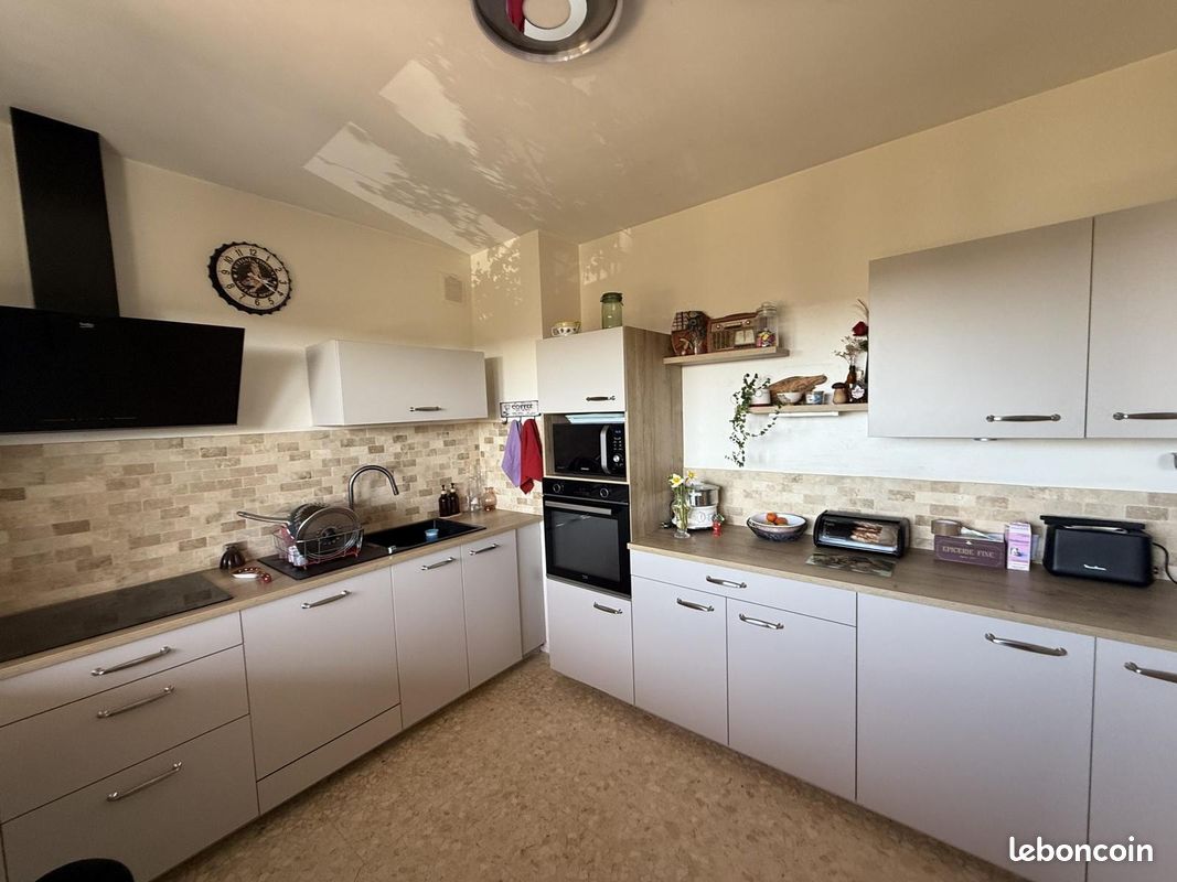 Maison 7 pièces 144 m² (image 6)