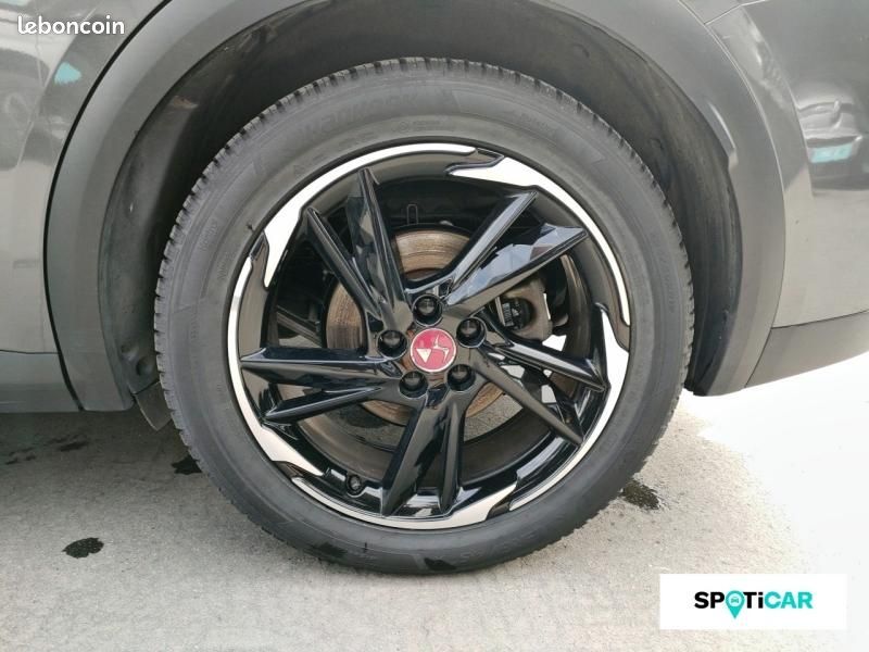 Ds DS 7 Crossback E-TENSE 4x4 300ch Performance Line (image 10)