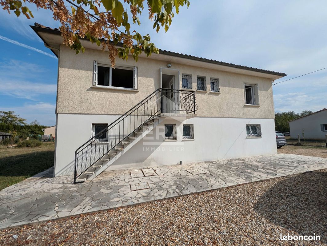 Maison 3 pièces 79 m² · à Montpon-Ménestérol · 79 m² · 134 000 €