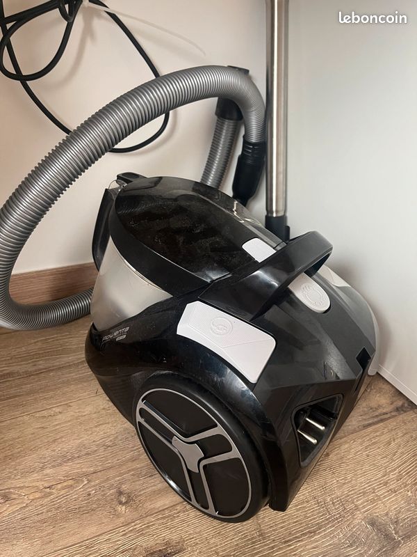 Aspirateur Rowenta Compact Power Ro4811ea Rowenta RO4825EA Compact