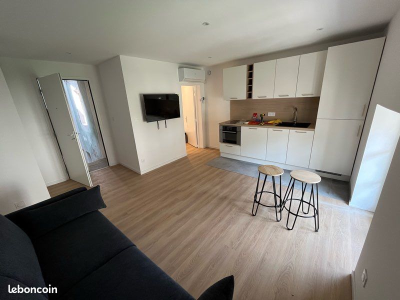 Appartement 1 pièce 30 m² · à Châteaurenard · 30 m² · 590 €