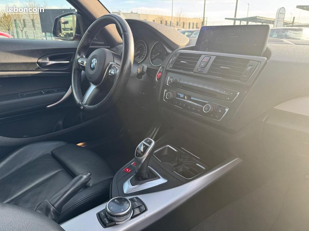 BMW SERIE 2 M235i Coupé - BVA Sport F22 F87 M Performance PHASE 1 GARANTIE 6 MOIS (image 18)