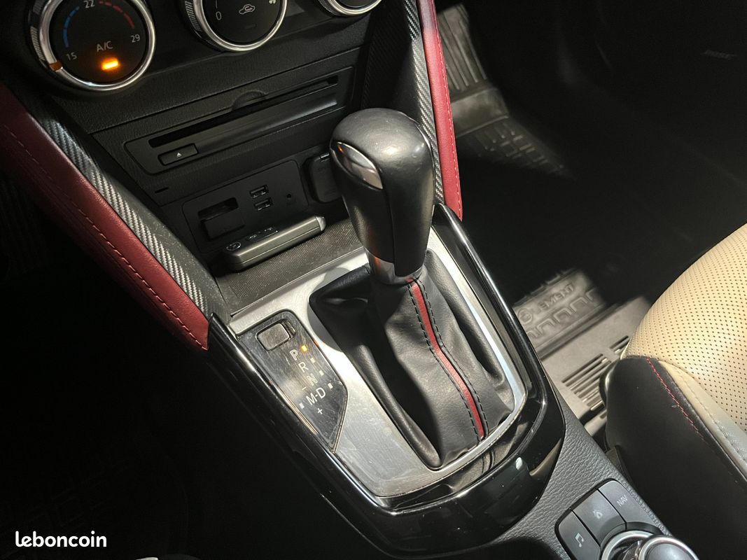 MAZDA CX-3 1.5L Skyactiv-D 105 CV 4x4 BVA6 Selection + BOSE + SIÈGES CHAUFFANTS + CAMÉRA + BLUETOOTH (image 24)
