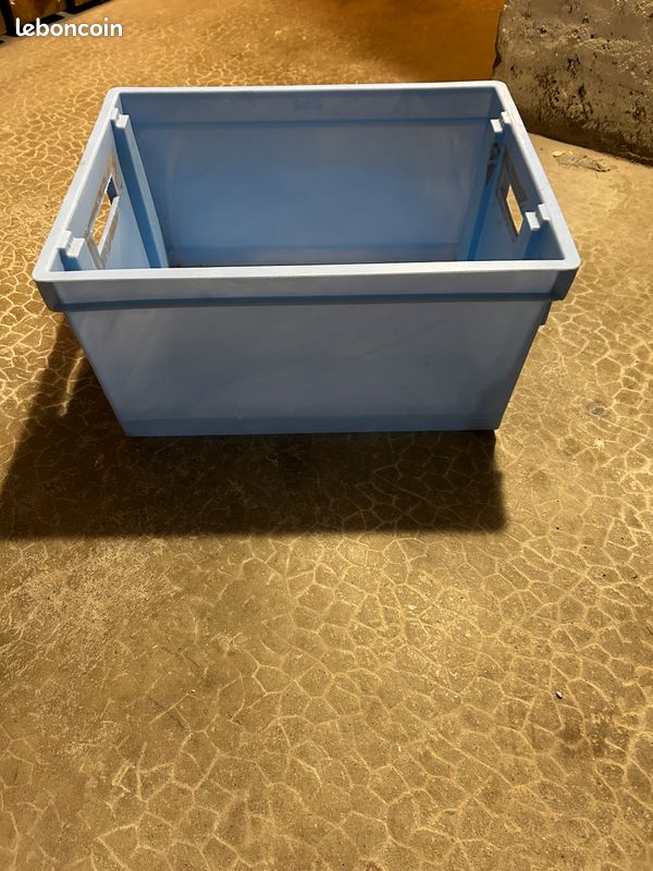 Caisse en plastique (image 1)