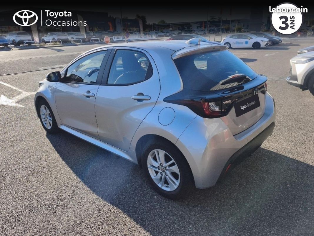 Toyota Yaris 120 VVT-i Dynamic Business PACK 5p MC24 (image 2)