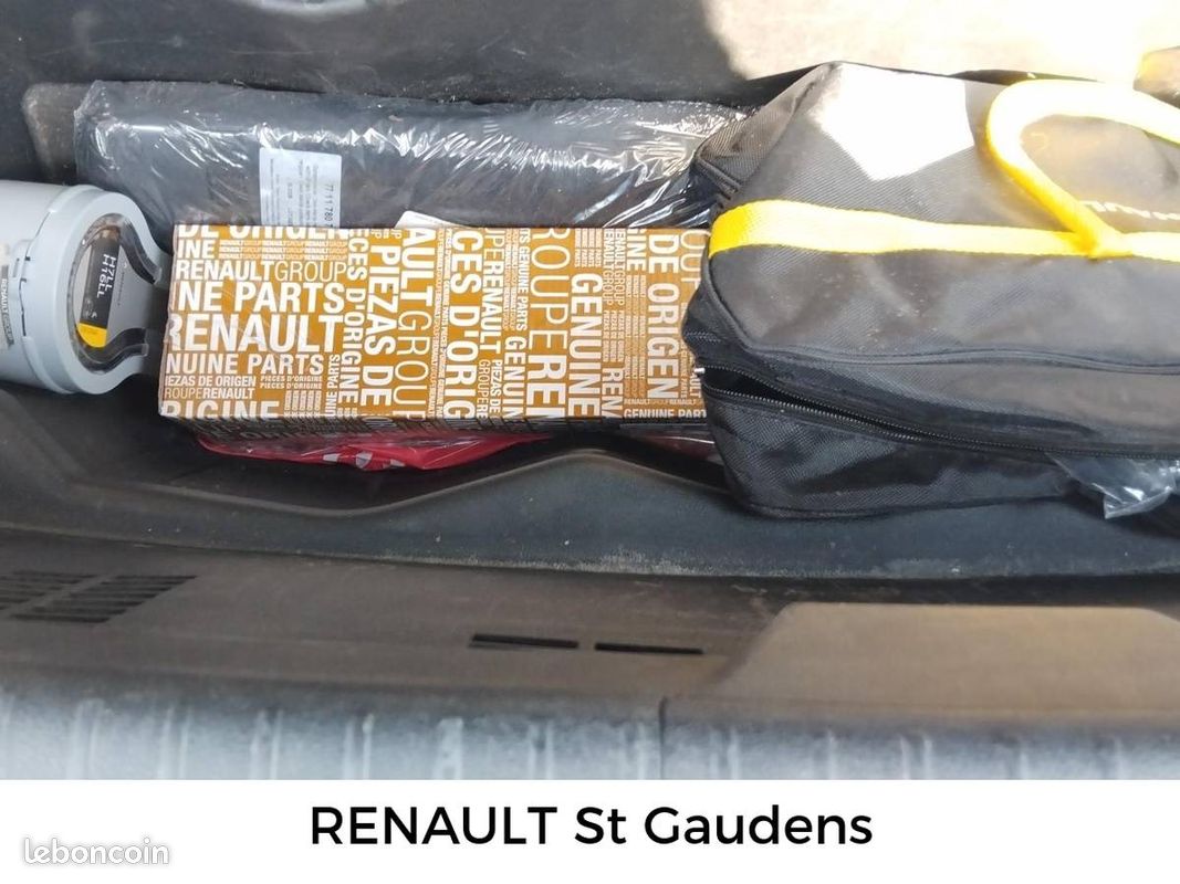 RENAULT Megane E-Tech EV60 130ch optimum charge Evolution ER (image 21)