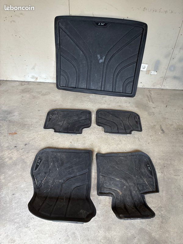 Tapis de sol caoutchouc BMW X1 (image 1)