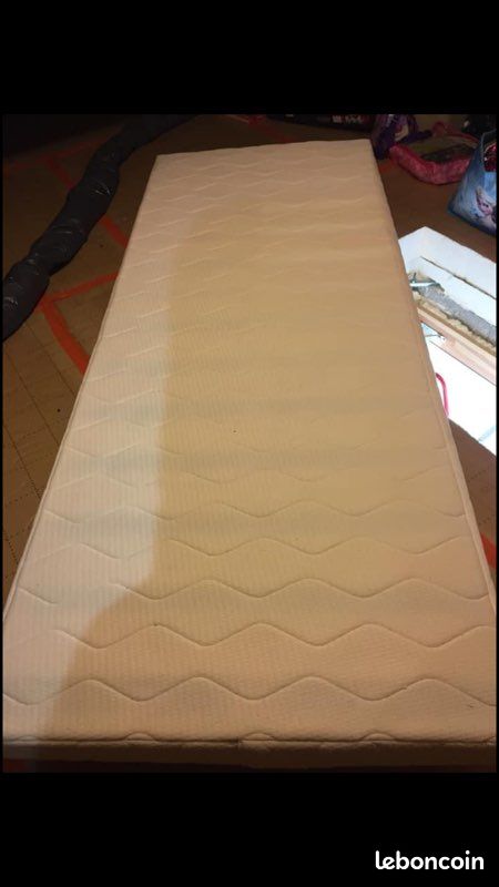 Somier avec matelas (image 2)
