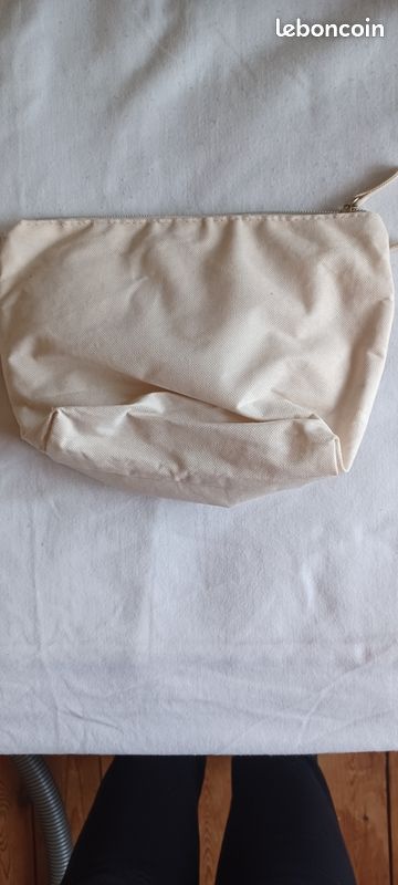 Trousse de toilette (image 2)