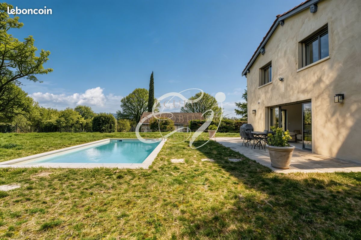 Maison 11 pièces 352 m² · à Dardilly · 352 m² · 1 495 000 €