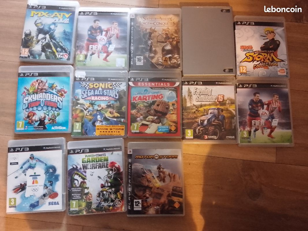 Ps3 en bon état deux mannettes + 13 jeux (image 2)