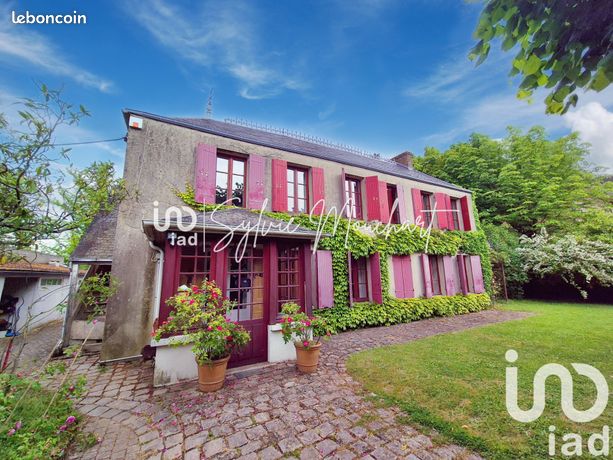 Maison 9 pièces 210 m²
