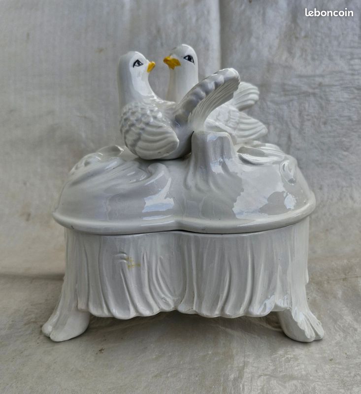 Boîte à Bijoux Porcelaine Décor Colombe - Ancienne, Bon état Général - Pour Rangement Ou Décoration