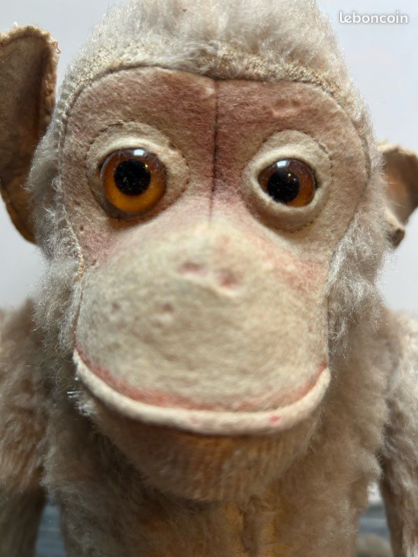 Ancien singe en peluche (image 1)