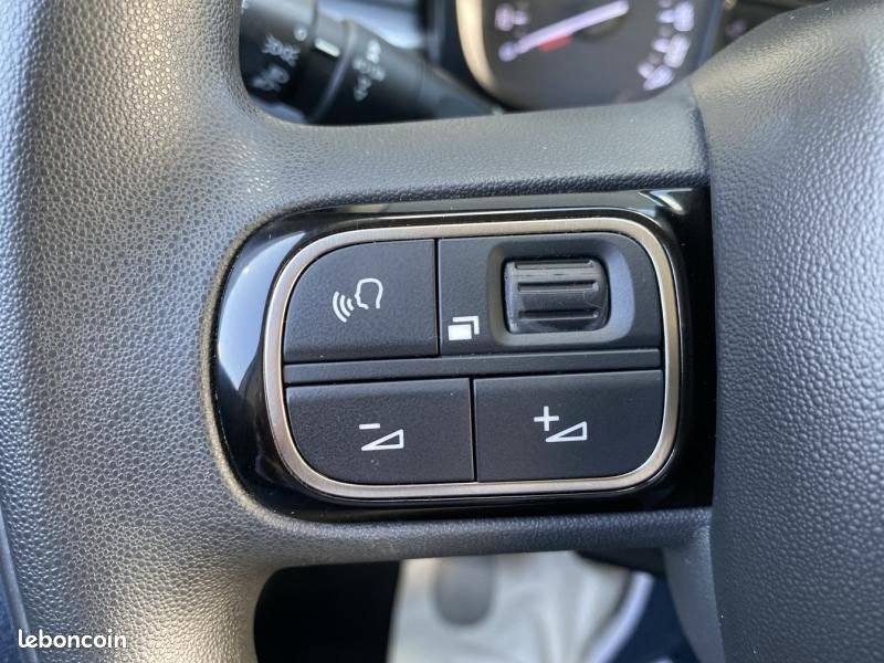 Citroen C3 1.2 PureTech 83ch S&S YOU (image 14)