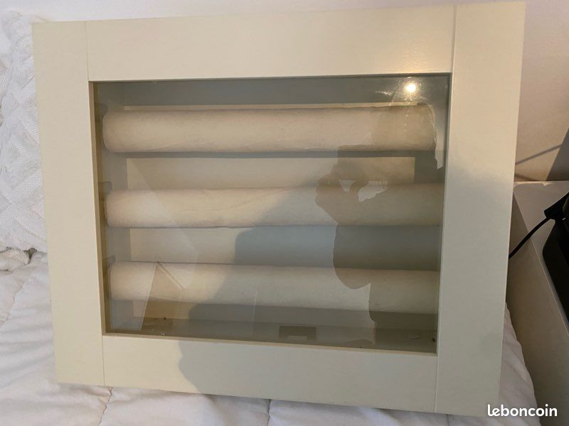 Armoire à montres (image 1)