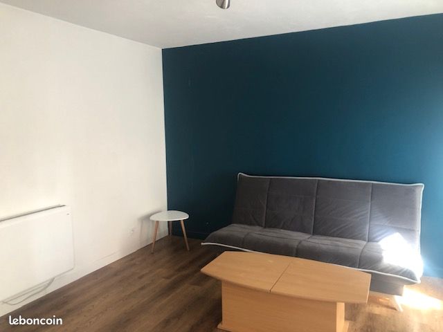 Appartement 1 pièce 25 m² · à Charleville-Mézières · 25 m² · 305 €