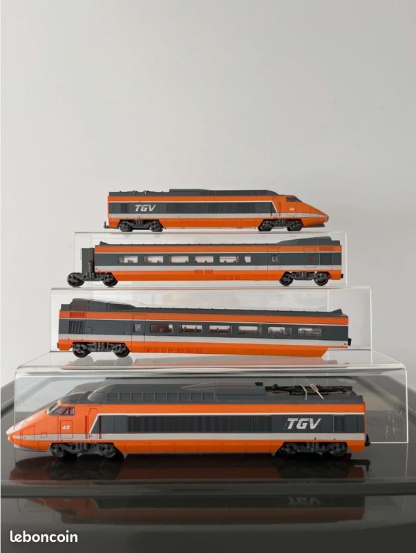 Coffret TGV AVE RENFE Jouef 740500 – Train Miniature Rare – Neuf Sous Boîte