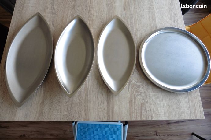 PLAT DE SERVICE ovale en inox 34,5 x 23 cm EUR 6,00 - FR