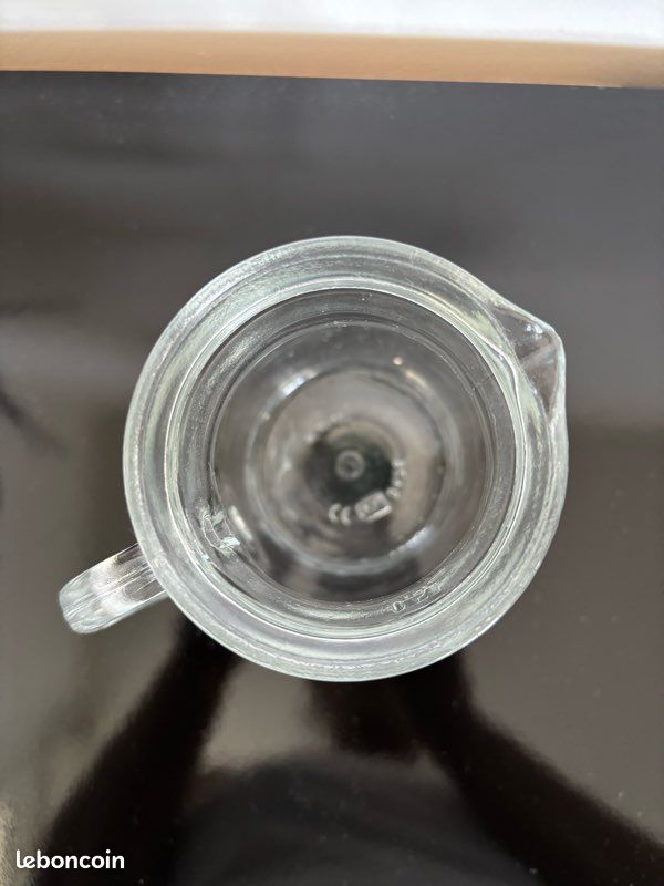 Un pichet en verre 0,5L (image 2)