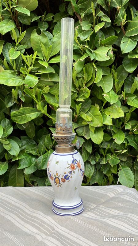 Lampe à huile (image 1)